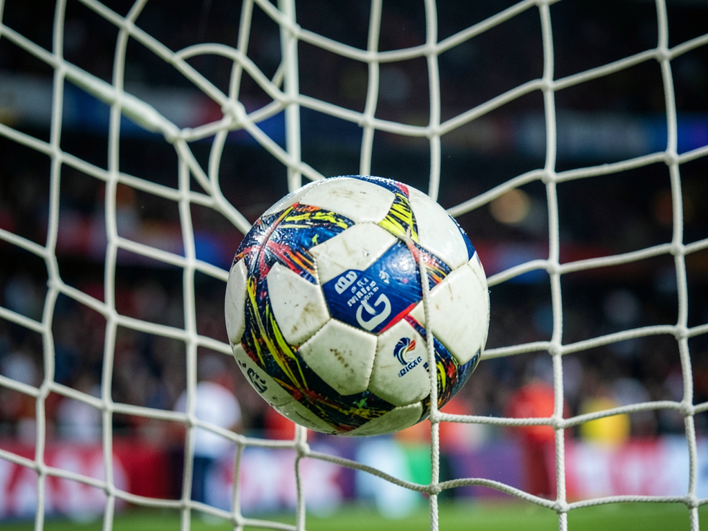 FIFA libera Balogun após vermelho, e simulação expõe risco de caos